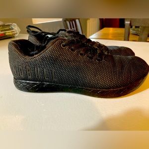 NoBull Women trainer size 8 all black